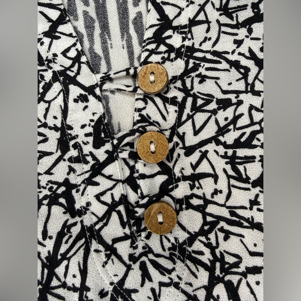 Soft Surroundings Black & White‎ Mixed-Print V-Neck Tunic - Picture 5 of 11
